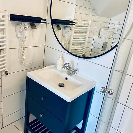 Pod Lasem Jastrzębia Góra